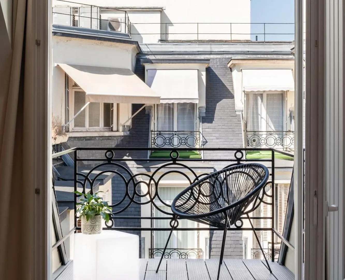 Spacious On The Champs-elysees Апартаменты Париж